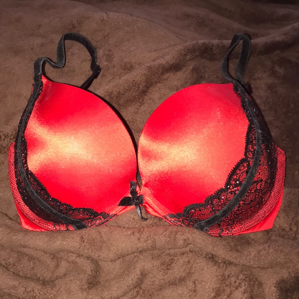 Victoria secret red and black
